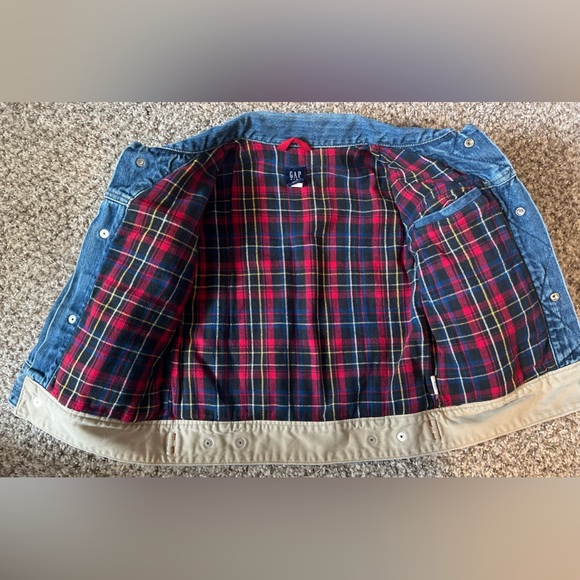 Vintage 1980’s GAP Kids Denim Jacket With Flannel Lining Size XS (4) - Picture 8 of 16